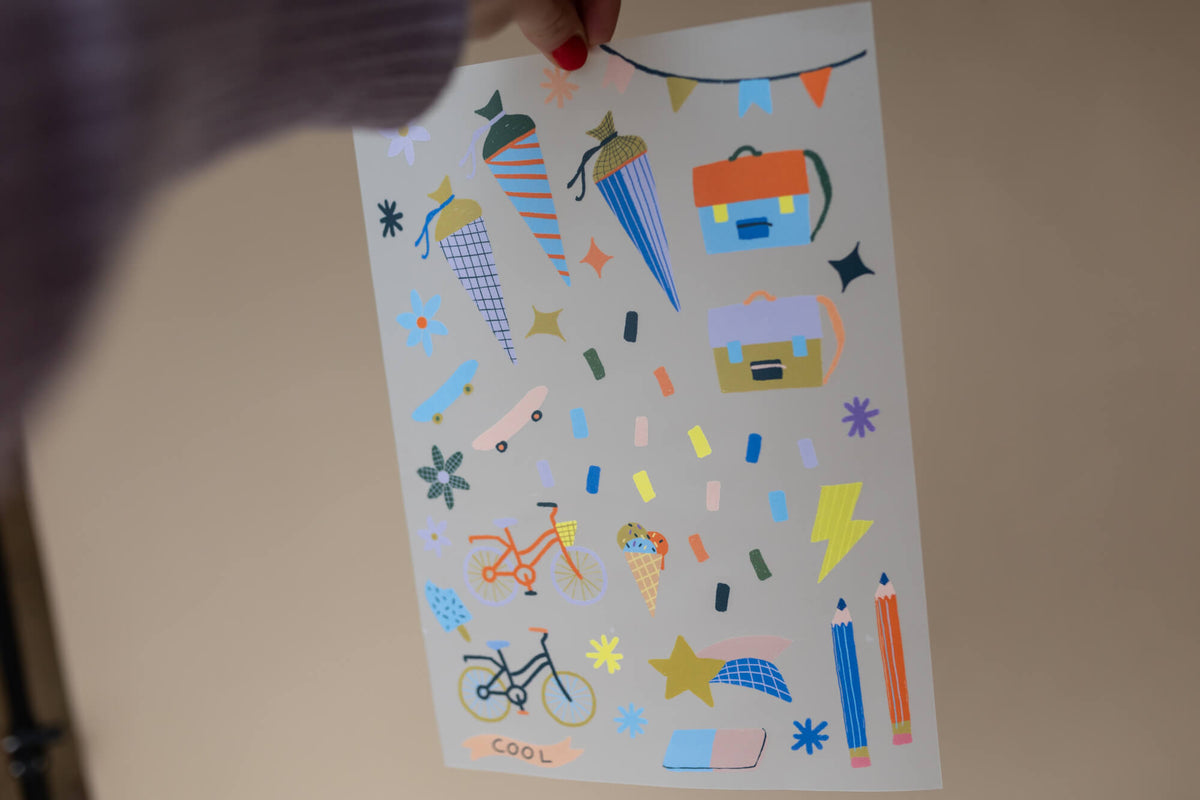 Bügelbuchstaben Kreativset - Colorful Stripes + Motivbögen - Schulkind Edition