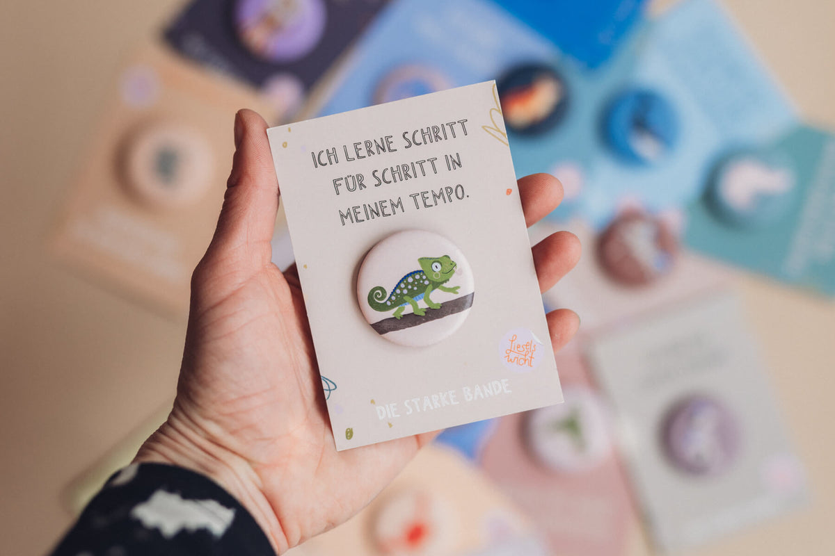Button mit Affirmation - Chamäleon - Ich lerne Schritt für Schritt - die starke Bande