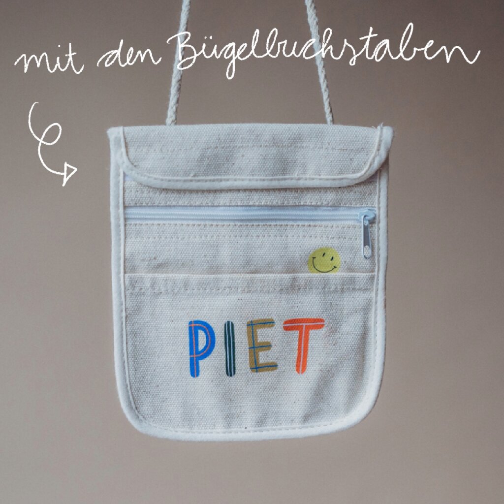 Bügelbuchstaben auf Umhängebeutel