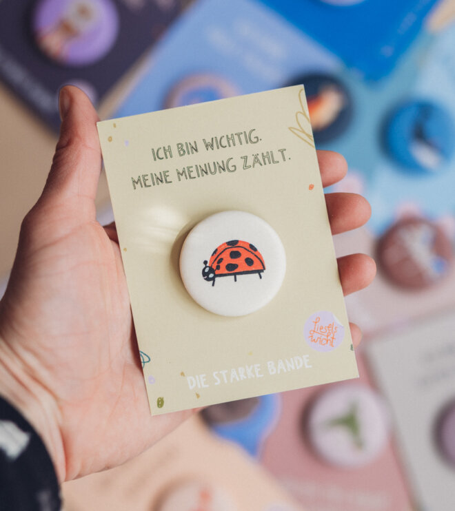 Button mit Affirmation - Marienkäfer - Ich bin wichtig - die starke Bande