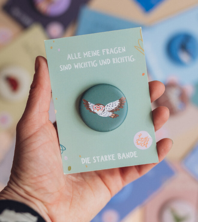 Button mit Affirmation - Eule - alle meine Fragen sind richtig - die starke Bande